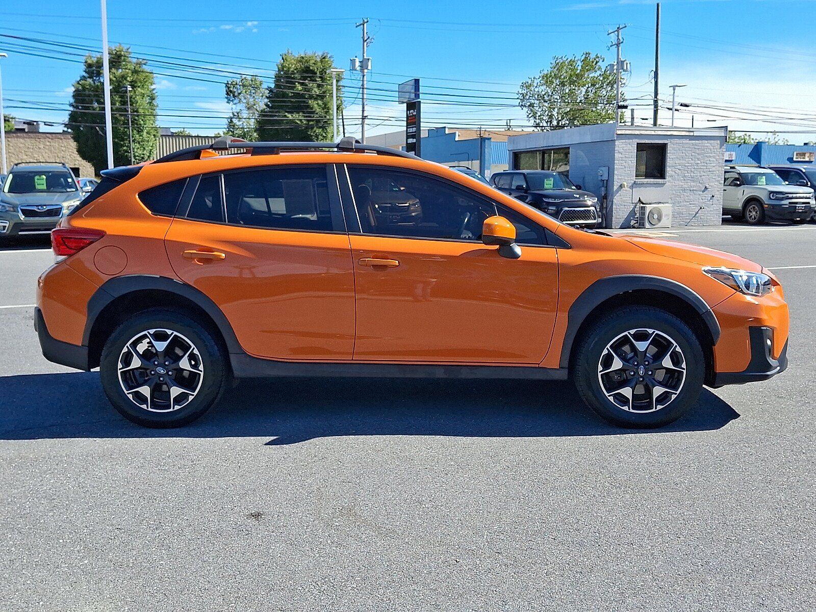 Used 2019 Subaru Crosstrek 2.0i Premium w/ Moonroof Package AWD/4WD image 4