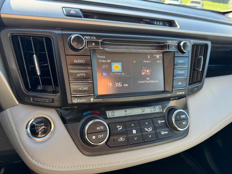 Used 2018 Toyota RAV4 XLE w/ Plus Extra Value Package AWD/4WD image 20