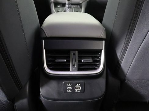Used 2023 Subaru Outback Premium AWD/4WD image 44