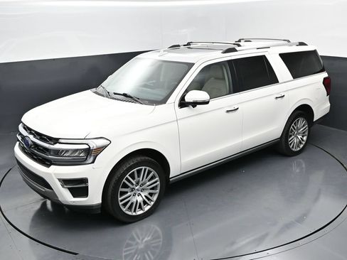 Used 2022 Ford Expedition Max Limited AWD/4WD image 31