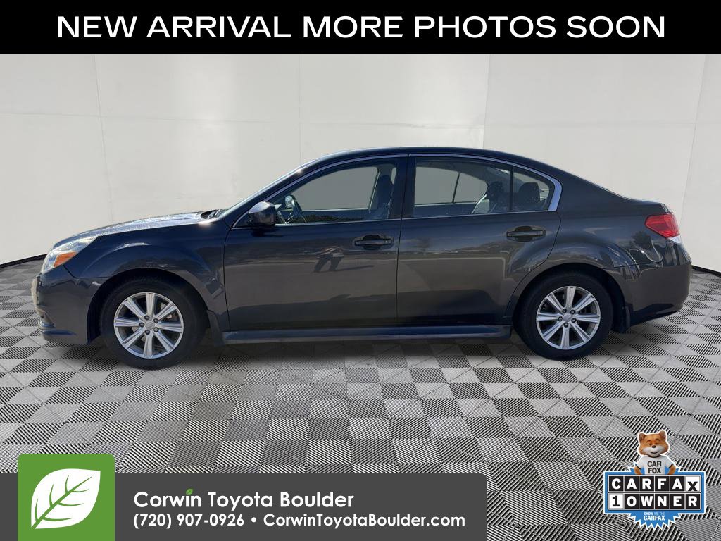 Used 2012 Subaru Legacy 2.5i Premium w/ All-Weather Pkg AWD/4WD image 4