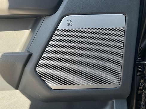 New 2025 Ford F150 Lariat w/ Equipment Group 501A Mid image 24