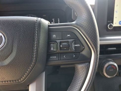 Used 2025 Toyota 4Runner SR5 image 22