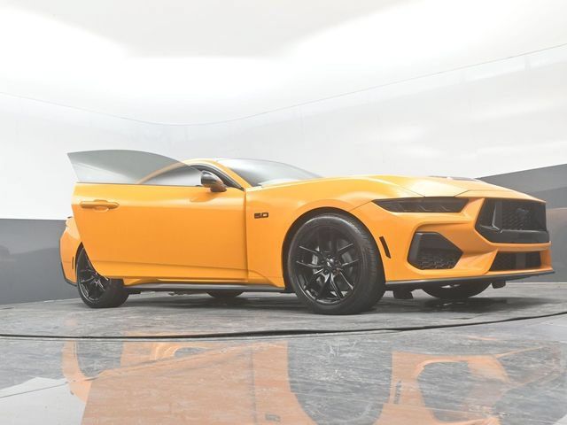 Used 2026 Ford Mustang GT w/ Mustang Nite Pony Package RWD image 28