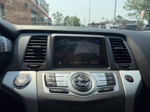 Used 2014 Nissan Murano SL w/ Navigation Package AWD/4WD image 25