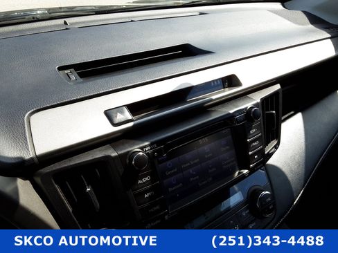 Used 2018 Toyota RAV4 Adventure image 19