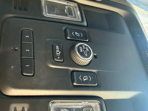 Used 2021 Chevrolet Tahoe Premier image 32