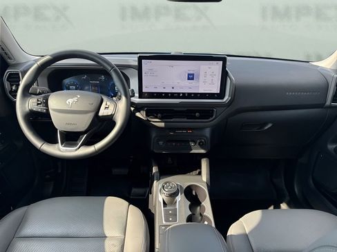 Used 2025 Ford Bronco Sport Badlands image 12