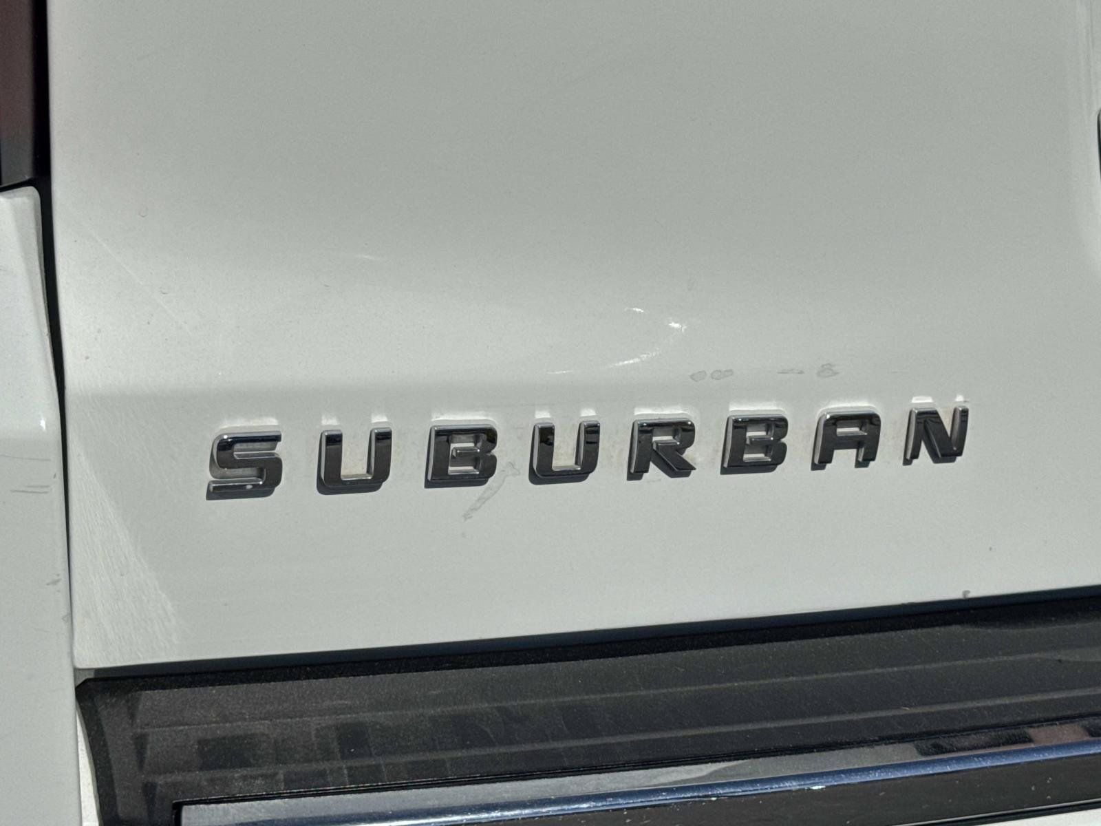 Used 2016 Chevrolet Suburban LTZ RWD image 30