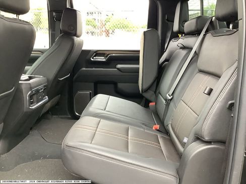 Used 2024 Chevrolet Silverado 2500 High Country w/ Z71 Off-Road Package image 14