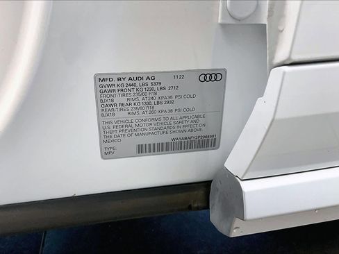 Certified 2023 Audi Q5 2.0T Premium w/ Convenience Package image 33