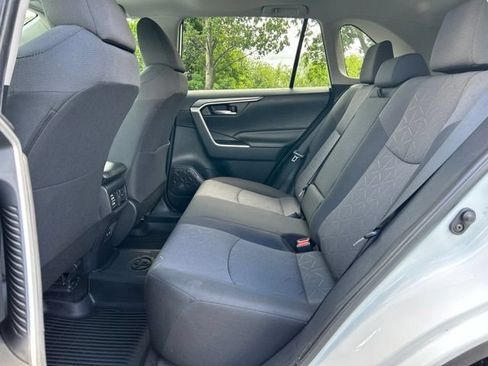 Used 2019 Toyota RAV4 XLE w/ Convenience Package AWD/4WD image 25