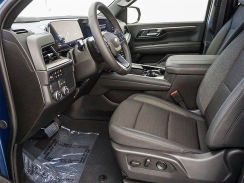New 2026 Chevrolet Suburban LS w/ LPO, Dark Essentials Package image 18