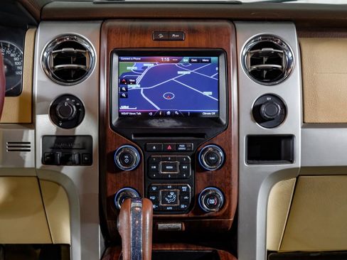 Used 2013 Ford F150 King Ranch w/ King Ranch Luxury Pkg image 24