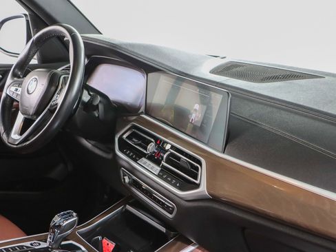 Used 2022 BMW X5 sDrive40i w/ Premium Package image 26