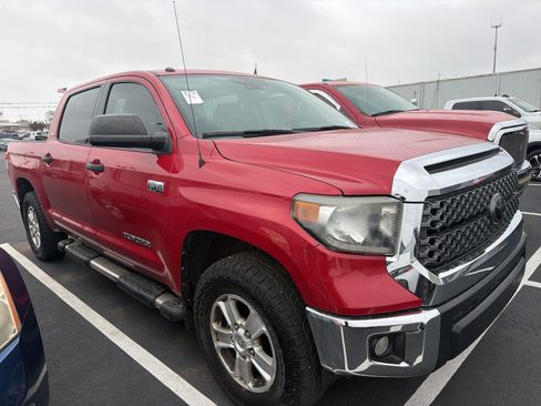 Used 2018 Toyota Tundra SR5 w/ SR5 Upgrade Package image 1
