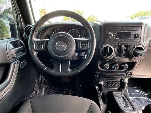 Used 2016 Jeep Wrangler Sport w/ Quick Order Package 24S AWD/4WD image 6