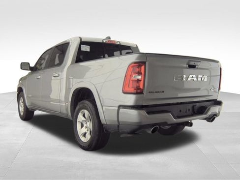 Used 2025 RAM 1500 Big Horn AWD/4WD image 10