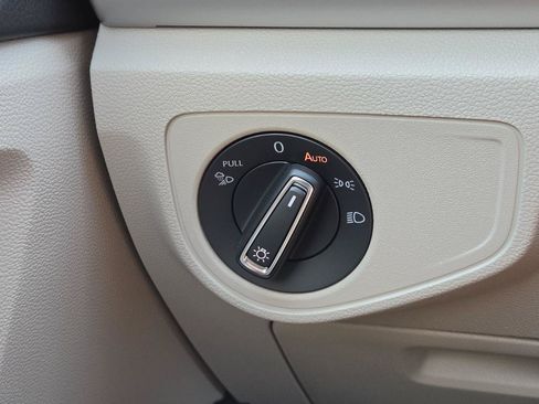Certified 2023 Volkswagen Atlas SE AWD/4WD image 28
