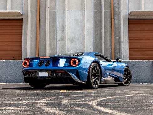 Used 2019 Ford GT image 28