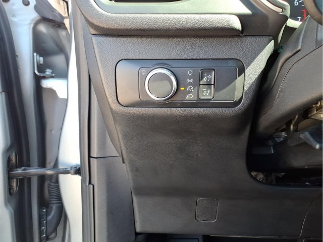 Used 2022 Ford Escape SE FWD image 14