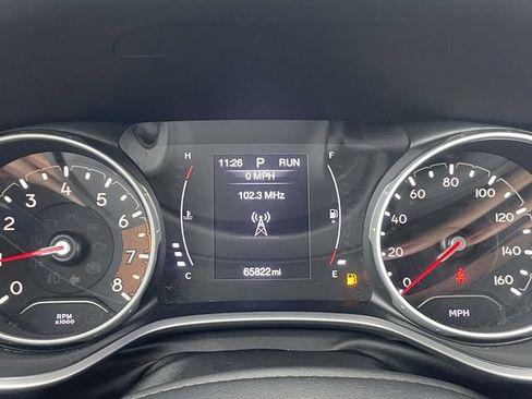 Used 2019 Jeep Compass Latitude w/ Cold Weather Group AWD/4WD image 27