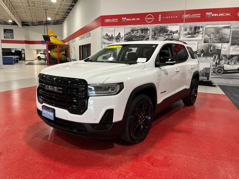 Certified 2023 GMC Acadia SLE w/ Driver Convenience Package image 5