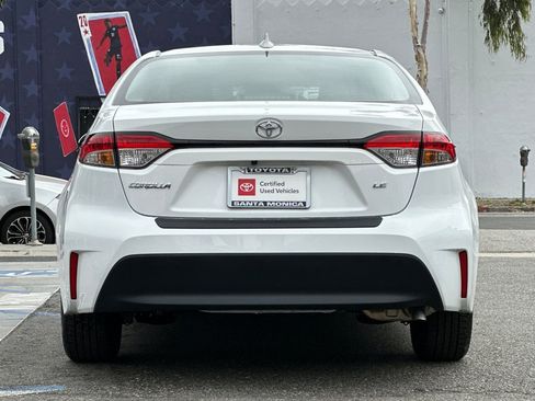 Used 2025 Toyota Corolla LE image 5