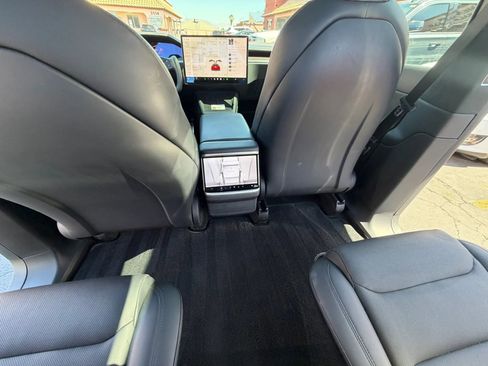 Used 2023 Tesla Model X AWD/4WD image 21