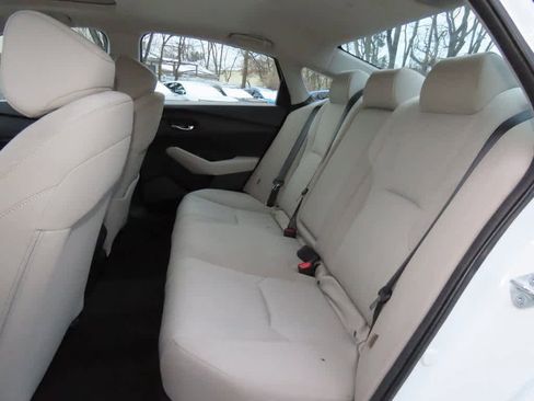 Certified 2023 Honda Accord EX image 12