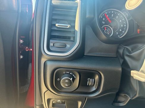Used 2025 RAM 1500 Tradesman AWD/4WD image 28