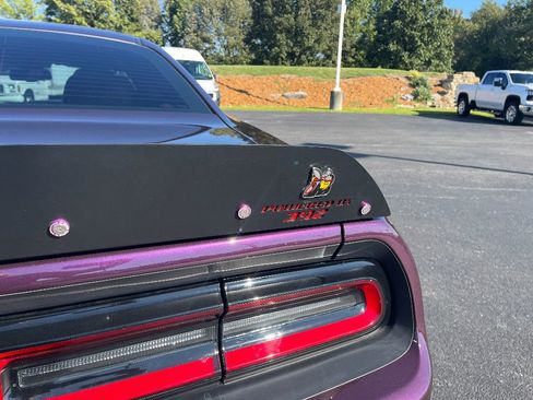 Used 2020 Dodge Challenger R/T Scat Pack w/ Shaker Package image 11