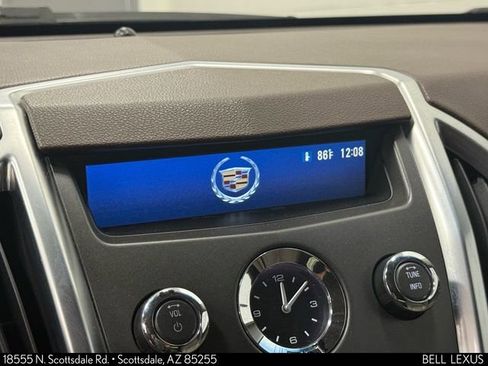 Used 2012 Cadillac SRX Premium image 18