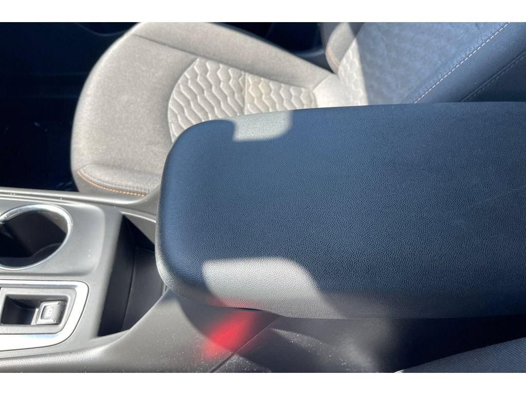 Used 2021 Chevrolet Equinox LT FWD image 29
