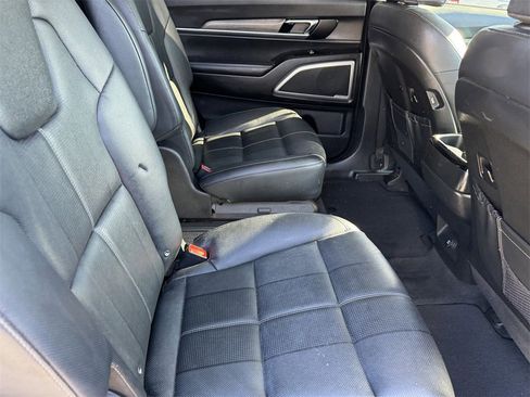 Used 2022 Kia Telluride EX w/ EX Premium Package image 7