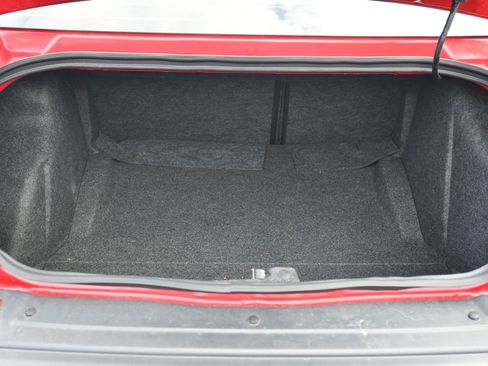 Used 2016 Dodge Challenger SRT Hellcat image 15