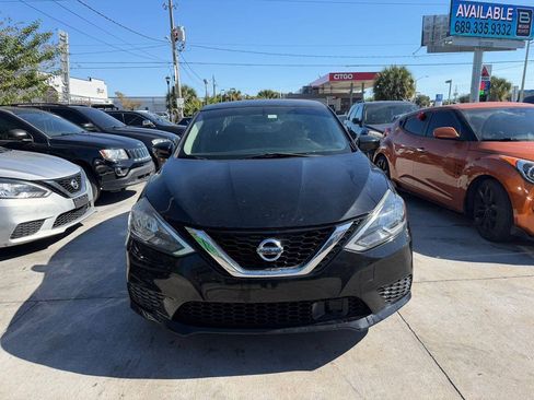 Used 2019 Nissan Sentra S FWD image 1