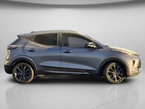 Used 2022 Chevrolet Bolt EUV Premier w/ Launch Edition image 24