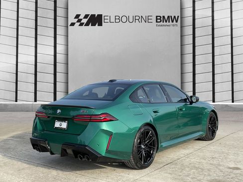 New 2027 BMW M5 AWD/4WD image 4