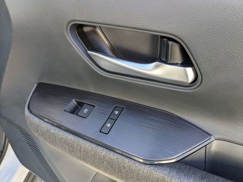New 2026 Nissan Kicks SV w/ SV Premium Package FWD image 31