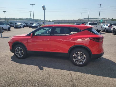 Used 2023 Chevrolet Blazer LT image 4