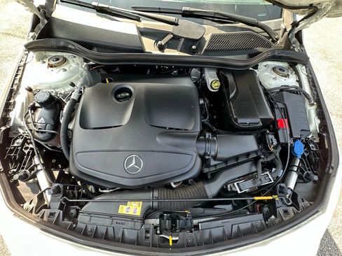 Used 2018 Mercedes-Benz CLA 250 4MATIC image 37