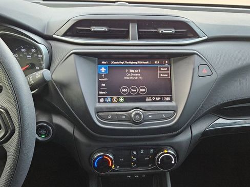 Used 2023 Chevrolet TrailBlazer LT image 13