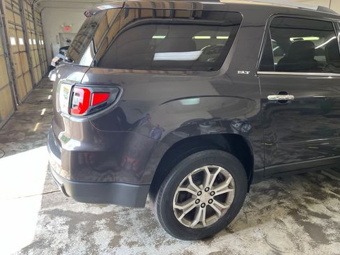 Used 2015 GMC Acadia SLT FWD image 13