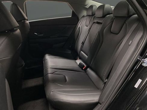 New 2026 Hyundai Elantra Limited image 30