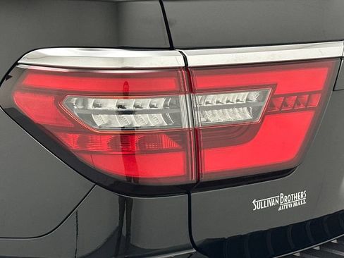 Certified 2022 Nissan Armada SV AWD/4WD image 23