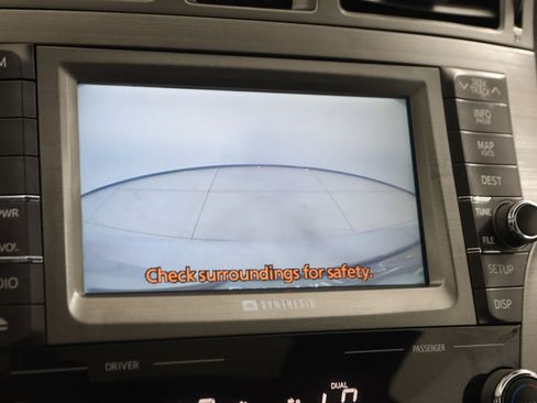 Used 2011 Toyota Avalon FWD image 10
