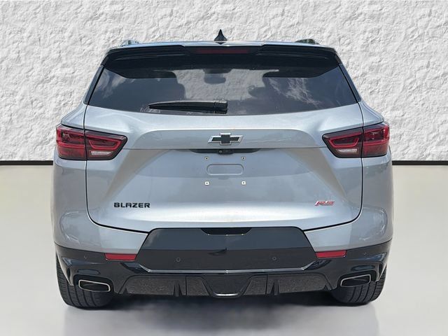 Used 2024 Chevrolet Blazer RS w/ Driver Confidence II Package FWD image 4