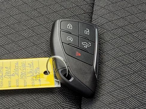 New 2026 GMC Sierra 1500 Elevation image 27