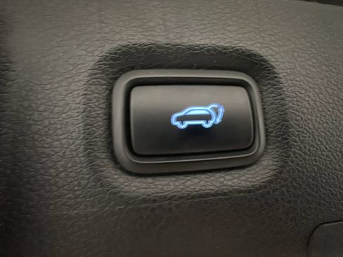 Used 2020 Hyundai Santa Fe SEL FWD image 22
